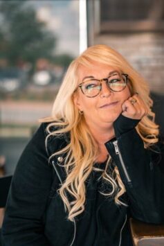 Lynn Painter Lynn Painter